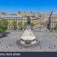 files/places/251/france-paris-place-de-la-republique-square-renovated-in-2013-with-e2h0th.jpg