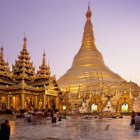 files/places/253/mystical-shwedagon-pagoda-in-myanmar-4.jpg