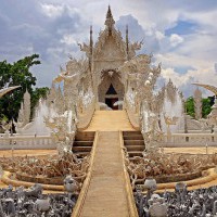 files/places/273/the-white-temple-of-chiang-rai-cover.jpg