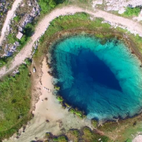 Izvor Cetine, Croati...